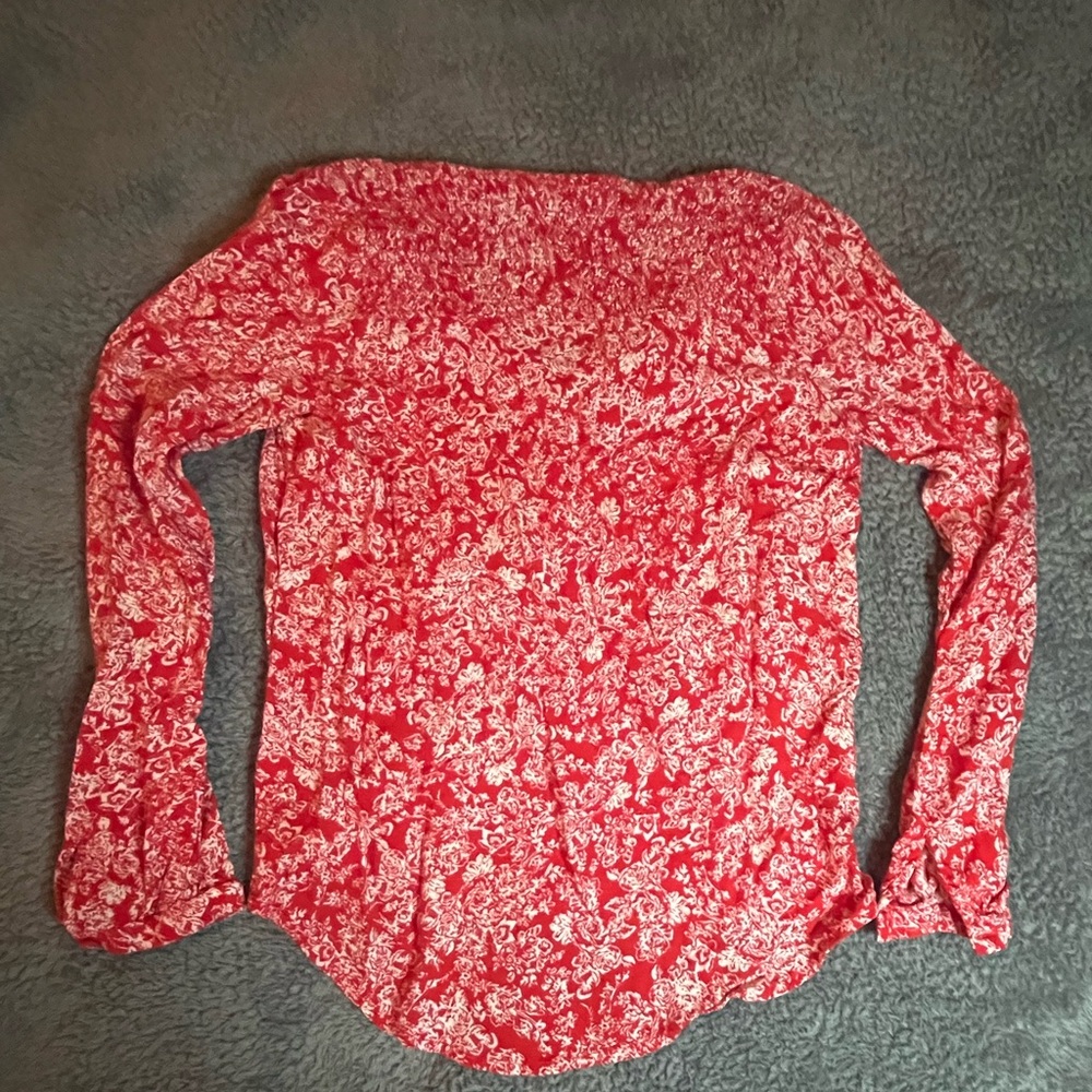 Hinge Women’s Red Scarlet Floral Garden V-Neck Smocked Top – Size Small NWOT - Picture 7 of 7